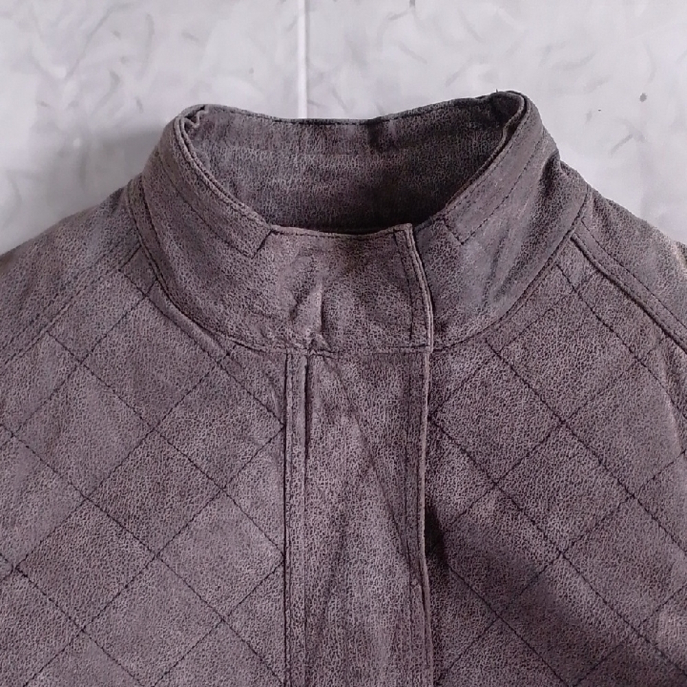 Danier Leather Quilted Moto Jacket - Picture 3 of 9